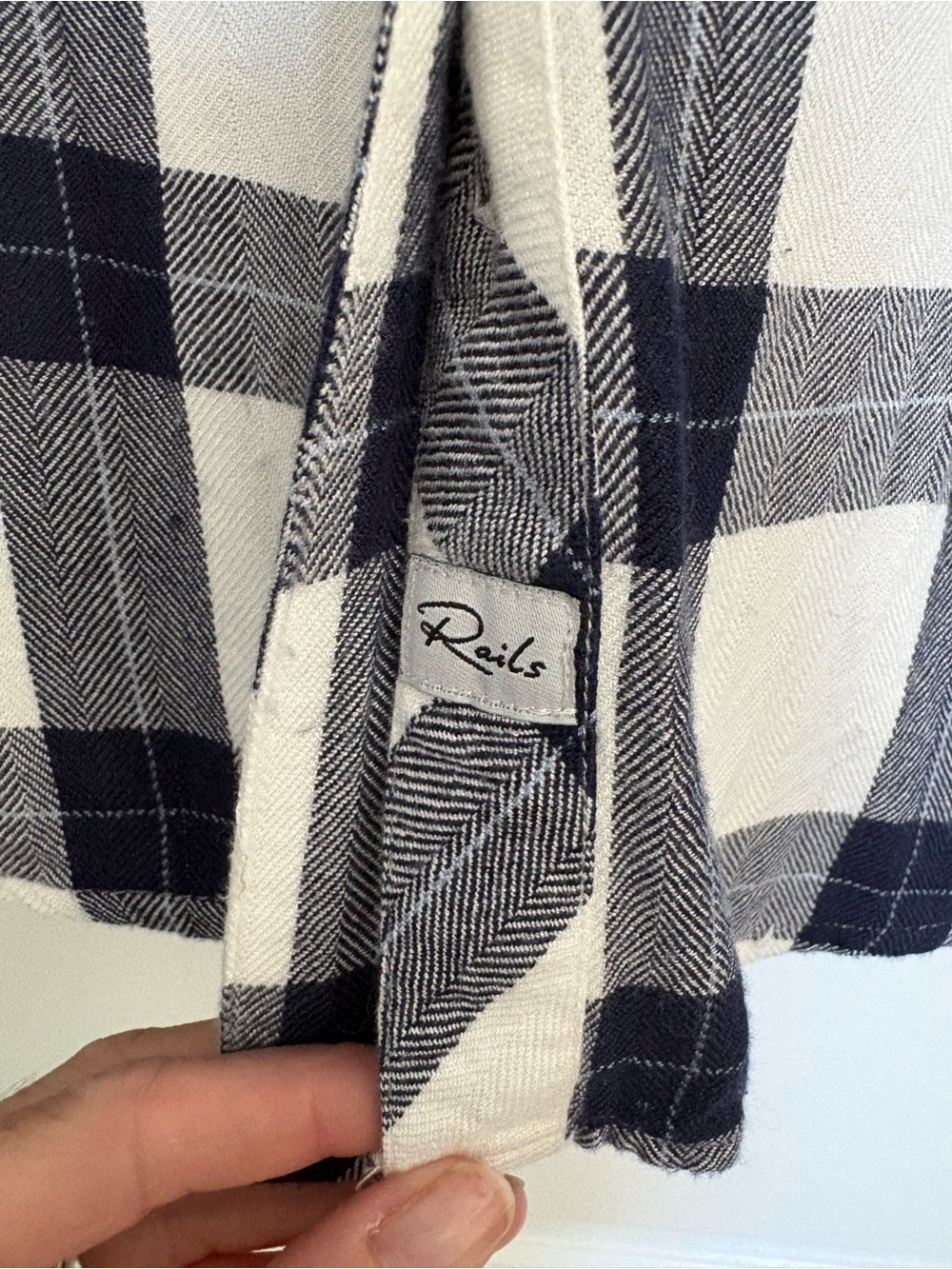 Rails soft button down shirt - Picture 4 of 4